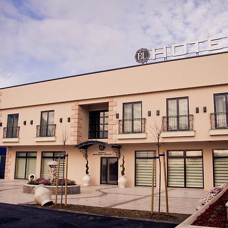 Hotel Bakarni Lonac Brčko Exteriör bild